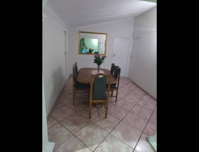 3 BEDROOM HOUSE FOR SALE IN BAYVIEW